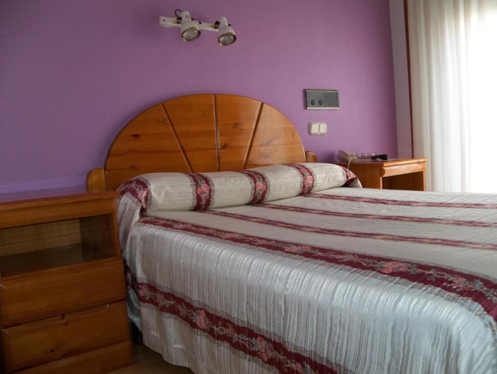 Hostal Virgen Del Villar Laguna de Duero Pokoj fotografie